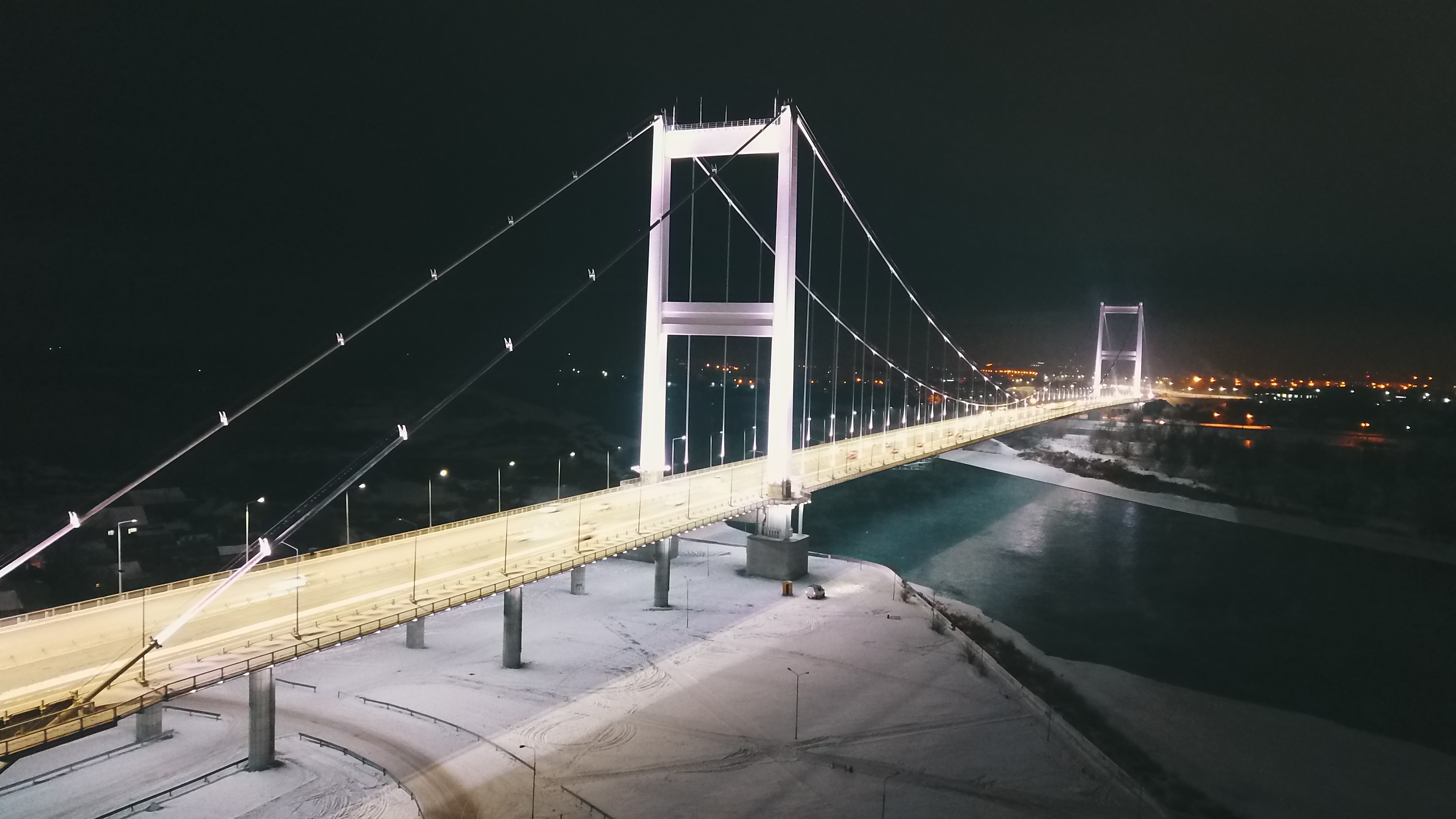 Умное освещение подвесного моста через р. Иртыш